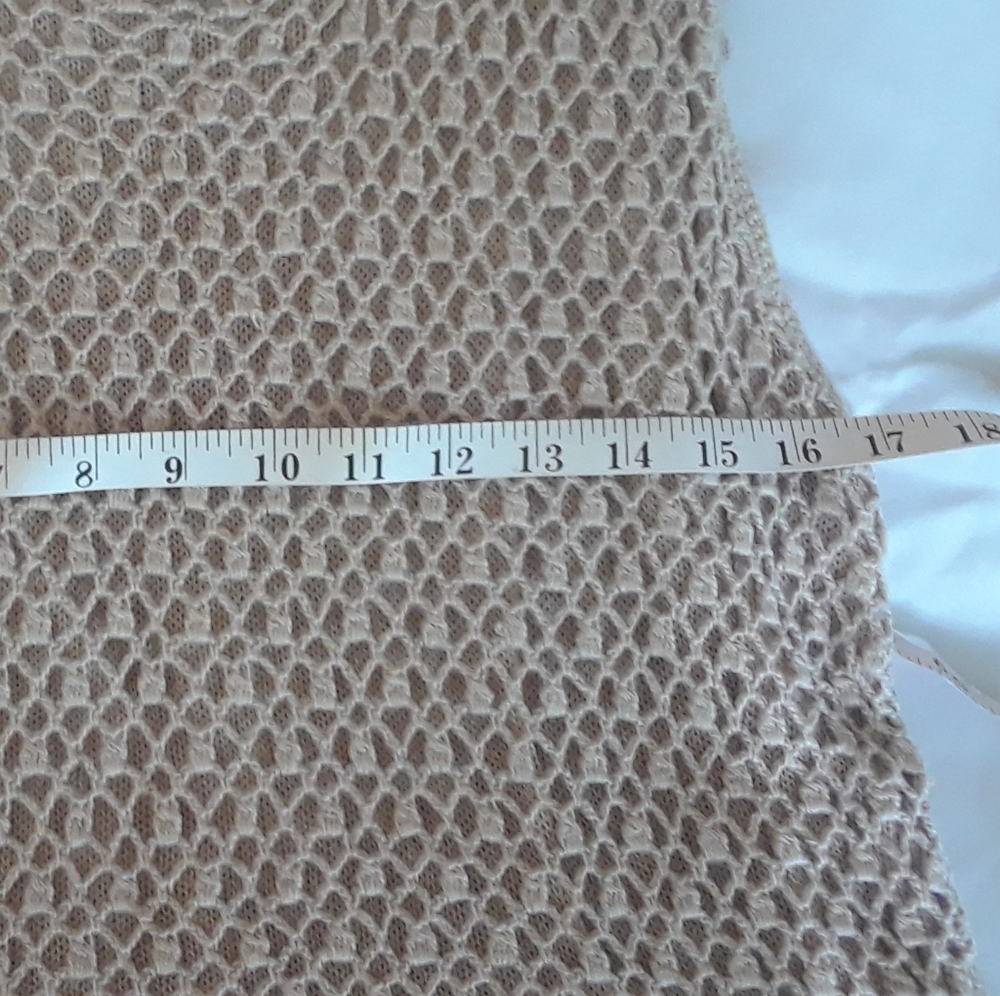 Vintage crocheted tank top - Picture 3 of 5